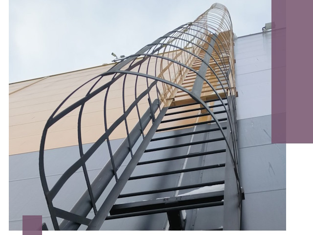 Изготовление и монтаж пожарных лестниц в Краснокамске профессионально