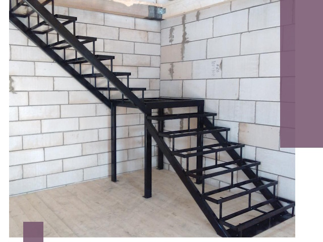 Лестницы на металлокаркасе под ключ в Краснокамске — изготовление и монтаж