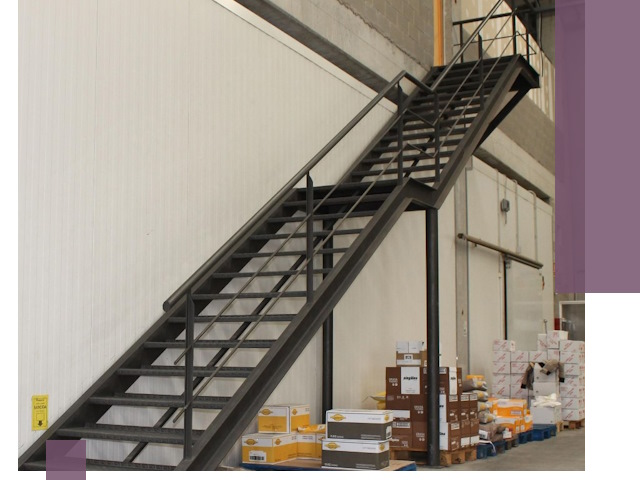 Лестницы для производства в Краснокамске — изготовление и монтаж