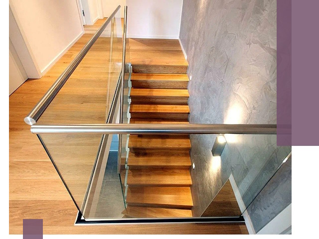 Перила для лестницы в доме — изготовление и монтаж в Краснокамске