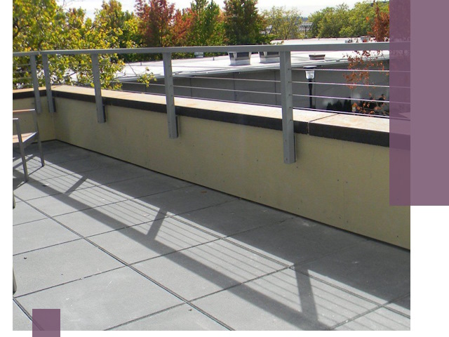 Металлические парапеты под ключ в Краснокамске: монтаж и изготовление