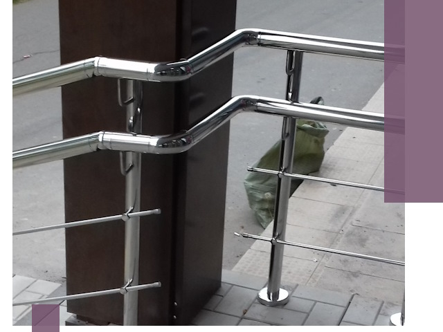 Монтаж поручней из нержавеющей стали в Краснокамске качественно и быстро